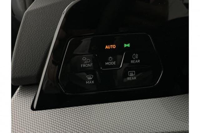 Volkswagen Golf Variant Style (Style) 1.5 eTSI 110kW (150 PS) 7-Gang DSG 