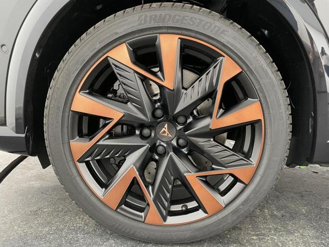 Cupra Formentor VZ (VZ) 2.0 TSI 245kW (333 PS) 4Drive 7-Gang-Doppelkupplungsgetriebe DSG 