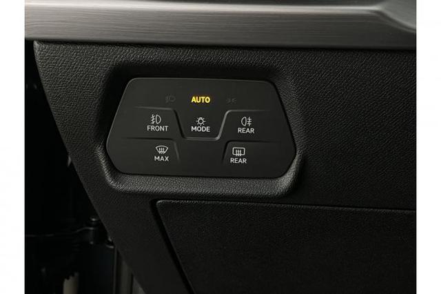 Seat Leon Sportstourer FR Plus (FR Plus) 1.5 eTSI 110kW (150 PS) 7-Gang DSG 