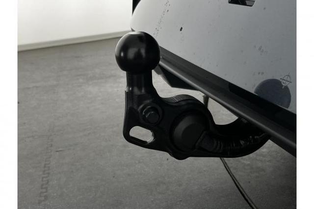 Seat Leon Sportstourer FR Plus (FR Plus) 1.5 eTSI 110kW (150 PS) 7-Gang DSG 