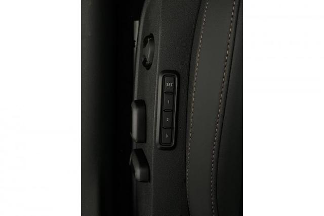 Cupra Formentor VZ (VZ) 2.0 TSI *DCC*PANO*AHK*NAVI*ACC*LED* 