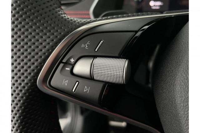 Skoda Octavia Combi RS (RS) 2.0 TSI 195kW (265 PS) 7-Gang-DSG 