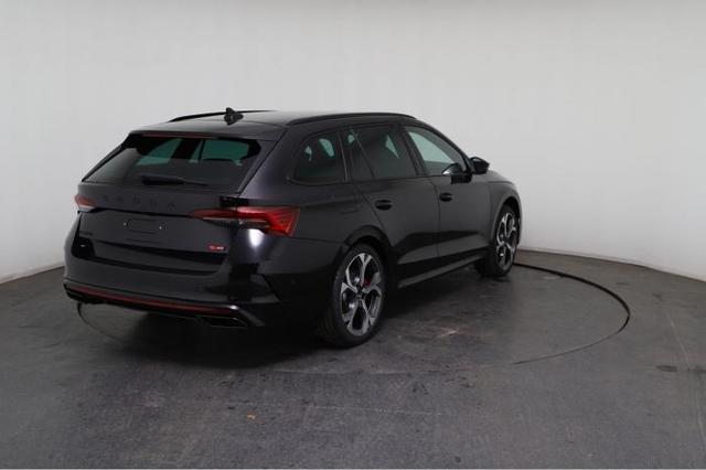 Skoda Octavia Combi RS (RS) 2.0 TSI 195kW (265 PS) 7-Gang-DSG 
