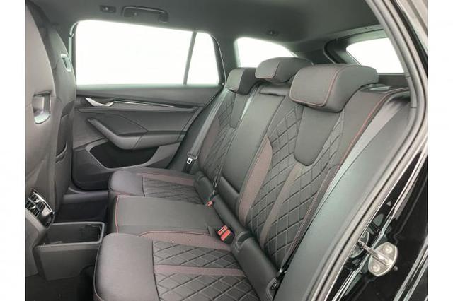 Skoda Octavia Combi RS (RS) 2.0 TSI 195kW (265 PS) 7-Gang-DSG 