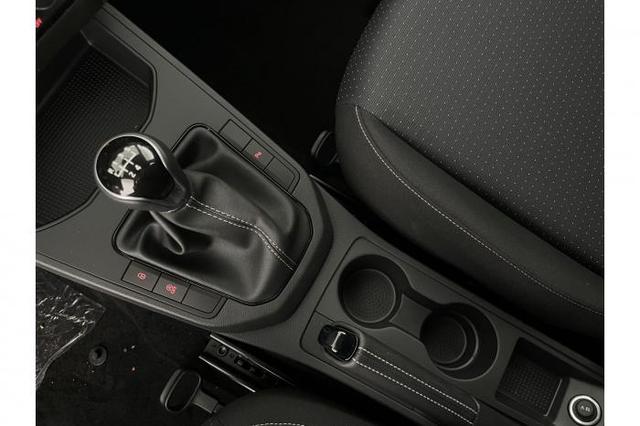 Seat Ibiza Style Plus (Style Plus) 1.0 MPI 59kW (80 PS) 5-Gang Schaltgetriebe 