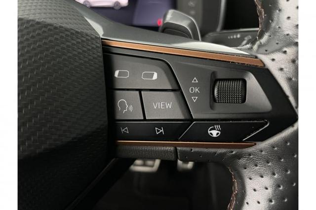 Cupra Leon Sportstourer 1.4 e-Hybrid ST *DCC*NAVI*LED*SHZ*PDC* 