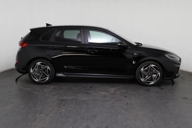 Hyundai i30 N-Line HB (N-Line) 1.5 T-GDI 103kW (140 PS) 7-Gang-DCT 