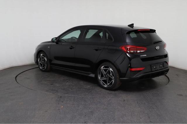 Hyundai i30 N-Line HB (N-Line) 1.5 T-GDI 103kW (140 PS) 7-Gang-DCT 