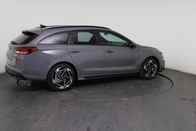 Hyundai i30 Kombi N-Line (N-Line) 1,5 T-GDi 103 kW (140 PS) 7-Gang-DCT 