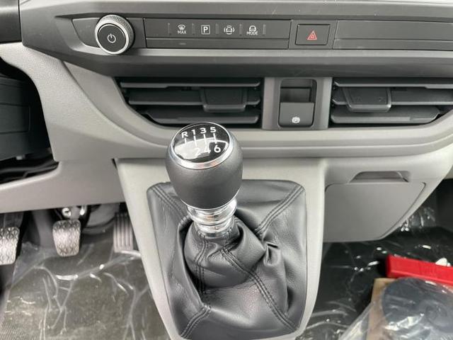 Volkswagen Transporter Kasten langer Radstand (Kasten Radstand) 2.0 TDI 110kW (150 PS) 6-Gang-Schaltgetriebe 