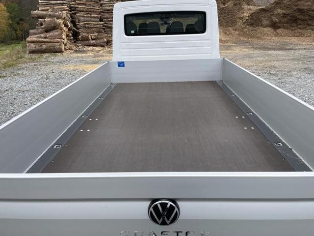 Volkswagen Crafter Pritschenwagen Pritsche 35 DOKA L4 FWD (Pritsche FWD) 2.0 TDI 103kW (140 PS) 6-Gang-Schaltgetriebe 