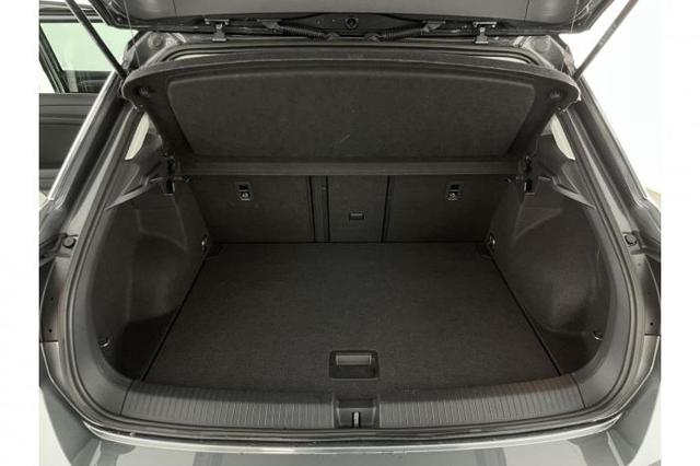 Volkswagen T-Roc 1.5 TSI Style *AHK*NAVI*ACC*LED*SHZ*PDC* 