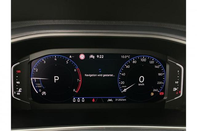 Volkswagen T-Roc 1.5 TSI Style *AHK*NAVI*ACC*LED*SHZ*PDC* 