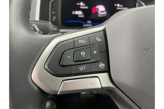 Volkswagen T-Roc 1.5 TSI Style *AHK*NAVI*ACC*LED*SHZ*PDC* 