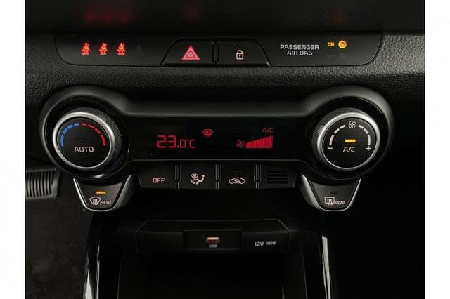 Kia Stonic LX Plus (LX Plus) 1.0 T-GDI 74kW (100 PS) 7-Gang-DCT 