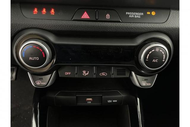 Kia Stonic LX Plus (LX Plus) 1.0 T-GDI 74kW (100 PS) 7-Gang-DCT 