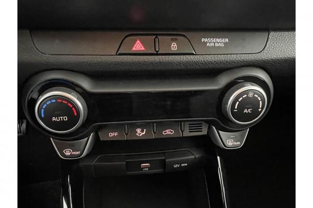 Kia Stonic LX Plus (LX Plus) 1.0 T-GDI 74kW (100 PS) 7-Gang-DCT 