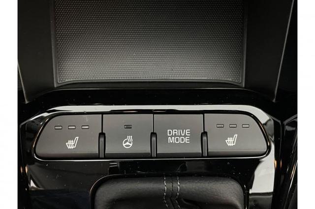 Kia Stonic LX Plus (LX Plus) 1.0 T-GDI 74kW (100 PS) 7-Gang-DCT 