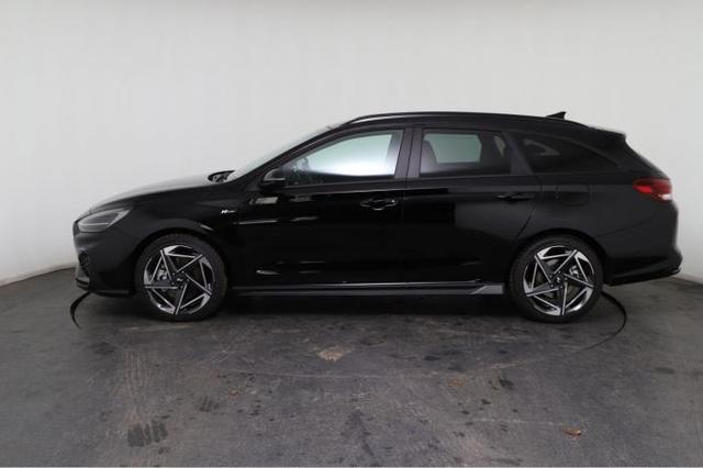 Hyundai i30 Kombi N-Line (N-Line) 1,5 T-GDi 103 kW (140 PS) 7-Gang-DCT 