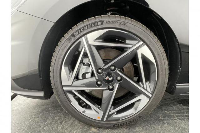 Hyundai i30 Kombi N-Line (N-Line) 1,5 T-GDi 103 kW (140 PS) 7-Gang-DCT 