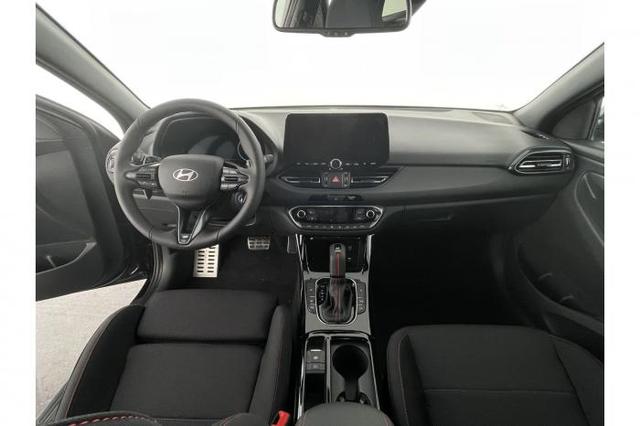 Hyundai i30 Kombi N-Line (N-Line) 1,5 T-GDi 103 kW (140 PS) 7-Gang-DCT 