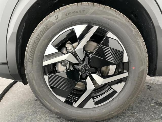 Peugeot 2008 GT (GT) 1.2 Hybrid 145 107kW (145 PS) e-DCS6 