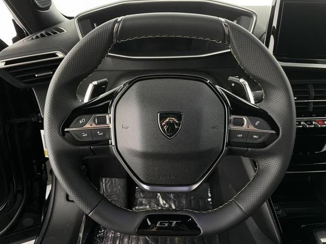 Peugeot 2008 GT (GT) 1.2 Hybrid 145 107kW (145 PS) e-DCS6 