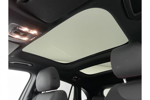 Mercedes-Benz GLA AMG Line GLA-Klasse (AMG Line) 220 d 4MATIC *PANO*AHK*NAVI*LED*SHZ*PDC* 