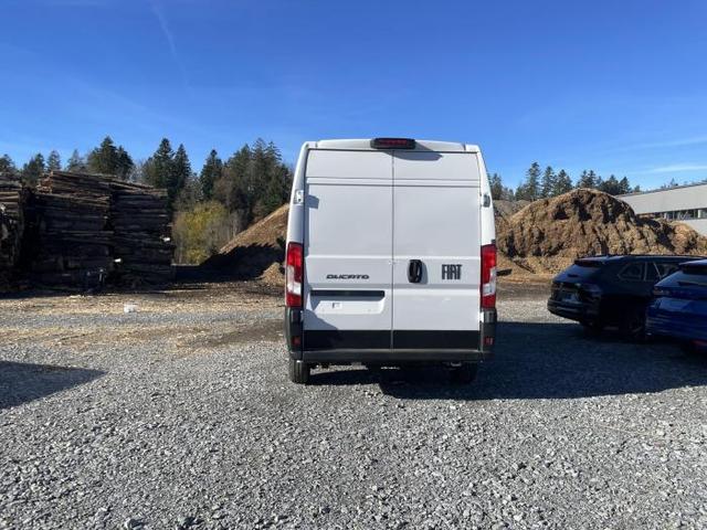 Fiat Ducato Kastenwagen Kasten L3H2 (Kasten L3H2) 2.2 Multijet 103kW (140 PS) 6-Gang Schaltgetriebe 