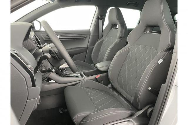 Skoda Karoq Sportline (Sportline) 2.0 TSI 140kW (190 PS) 4x4 7-Gang DSG 