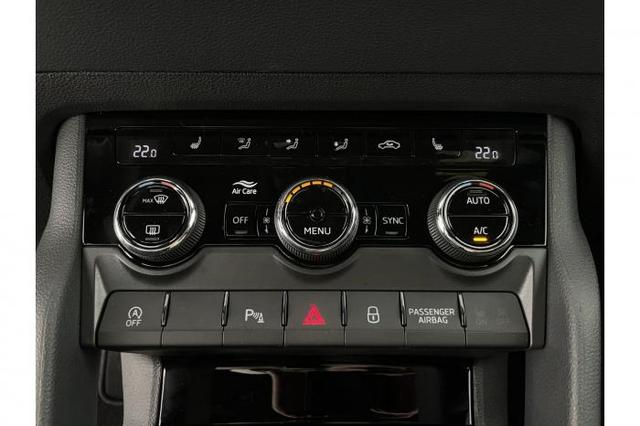 Skoda Karoq Sportline (Sportline) 2.0 TSI 140kW (190 PS) 4x4 7-Gang DSG 