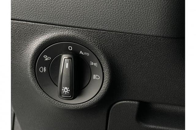 Skoda Karoq Sportline (Sportline) 2.0 TSI 140kW (190 PS) 4x4 7-Gang DSG 