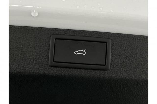 Skoda Karoq Sportline (Sportline) 2.0 TSI 140kW (190 PS) 4x4 7-Gang DSG 