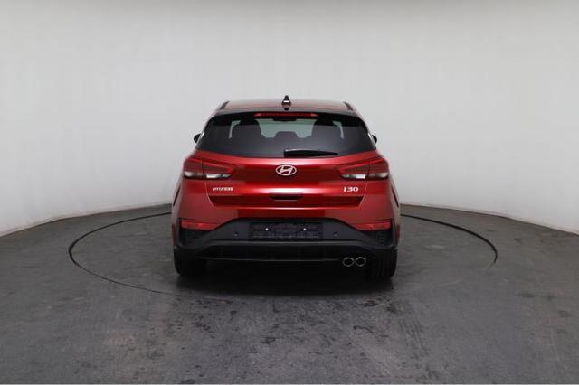 Hyundai i30 N-Line HB (N-Line) 1.5 T-GDI 103kW (140 PS) 7-Gang-DCT 