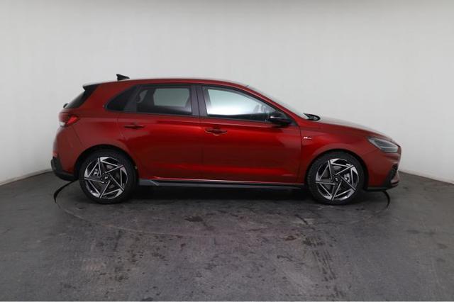 Hyundai i30 N-Line HB (N-Line) 1.5 T-GDI 103kW (140 PS) 7-Gang-DCT 