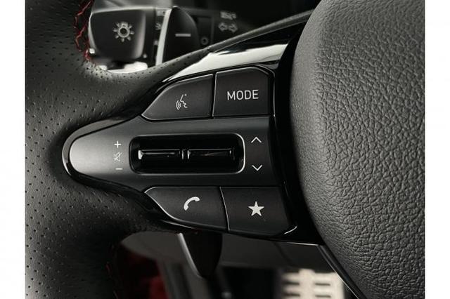 Hyundai i30 N-Line HB (N-Line) 1.5 T-GDI 103kW (140 PS) 7-Gang-DCT 