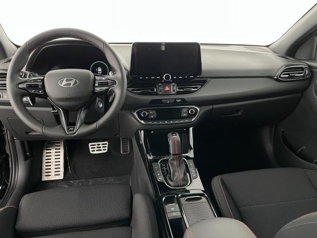 Hyundai i30 Kombi N-Line (N-Line) 1,5 T-GDi 103 kW (140 PS) 7-Gang-DCT 