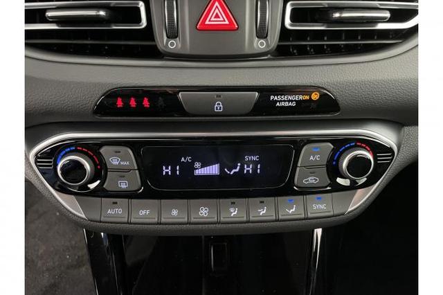 Hyundai i30 Kombi N-Line (N-Line) 1.5 T-GDi 103 kW (140 PS) 7-Gang-DCT 