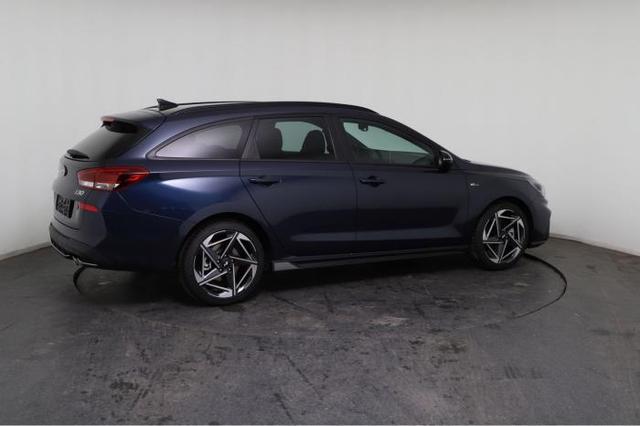 Hyundai i30 Kombi N-Line (N-Line) 1,5 T-GDi 103 kW (140 PS) 7-Gang-DCT 