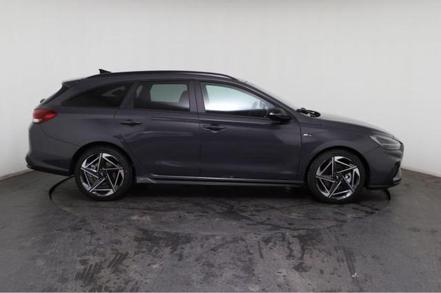 Hyundai i30 Kombi N-Line (N-Line) 1,5 T-GDi 103 kW (140 PS) 7-Gang-DCT 