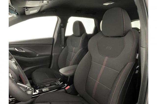 Hyundai i30 Kombi N-Line (N-Line) 1,5 T-GDi 103 kW (140 PS) 7-Gang-DCT 