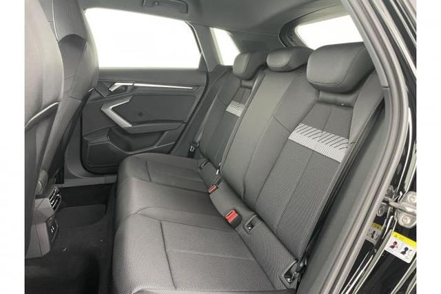 Audi A3 Sportback S-Line (S-Line) 35 TFSI 110kW (150 PS) 7-Gang S-tronic 