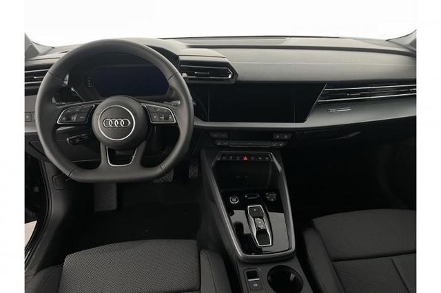 Audi A3 Sportback S-Line (S-Line) 35 TFSI 110kW (150 PS) 7-Gang S-tronic 