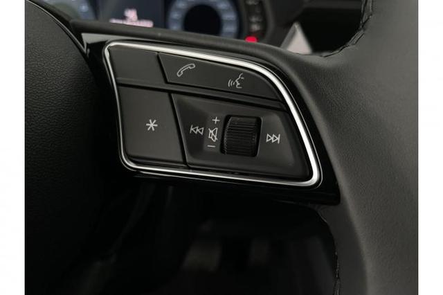 Audi A3 Sportback S-Line (S-Line) 35 TFSI 110kW (150 PS) 7-Gang S-tronic 