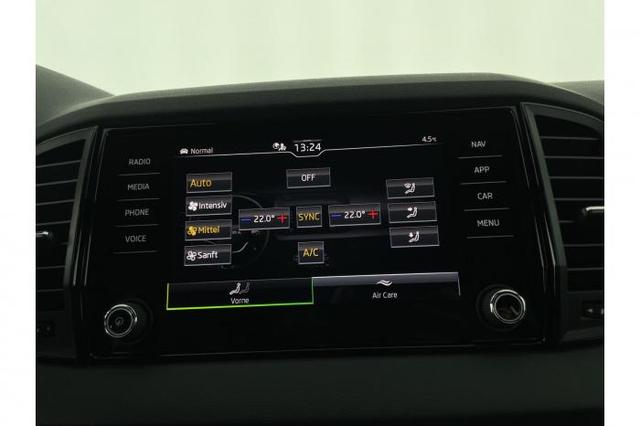 Skoda Karoq Sportline (Sportline) 1.5 TSI 110kW (150 PS) 7-Gang DSG 