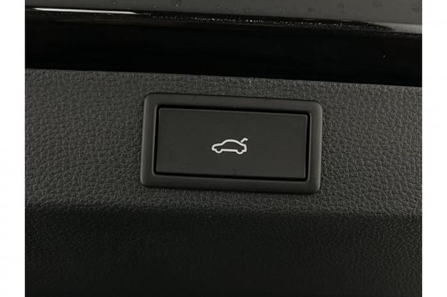 Skoda Karoq Sportline (Sportline) 1.5 TSI 110kW (150 PS) 7-Gang DSG 