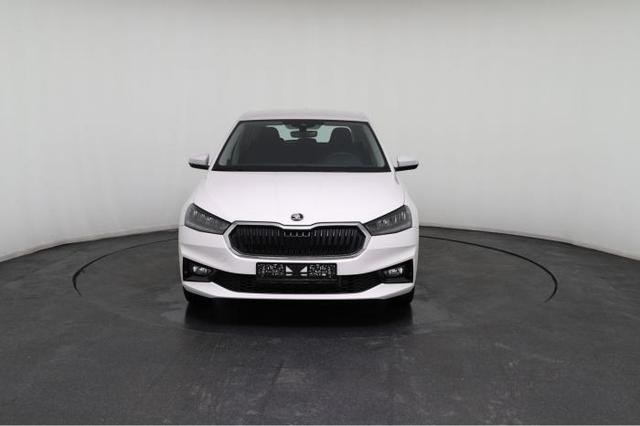 Skoda Fabia - Essence (Essence) 1.0 TSI 70kW (95 PS) 5-Gang Schaltgetriebe