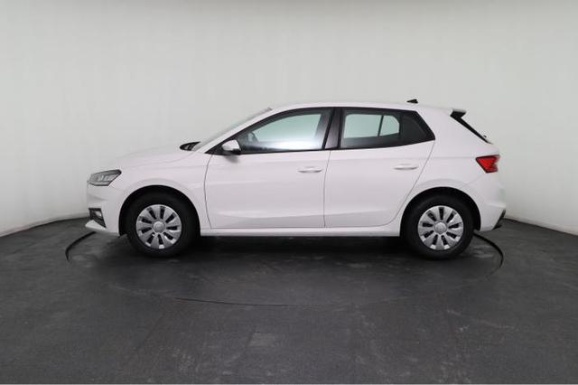 Skoda Fabia Essence (Essence) 1.0 TSI 70kW (95 PS) 5-Gang Schaltgetriebe 