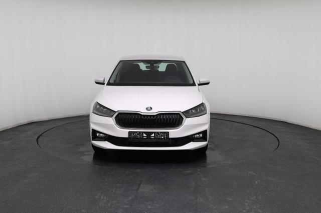 Skoda Fabia - Essence (Essence) 1.0 TSI 70kW (95 PS) 5-Gang Schaltgetriebe
