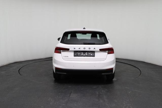 Skoda Fabia Essence (Essence) 1.0 TSI 70kW (95 PS) 5-Gang Schaltgetriebe 